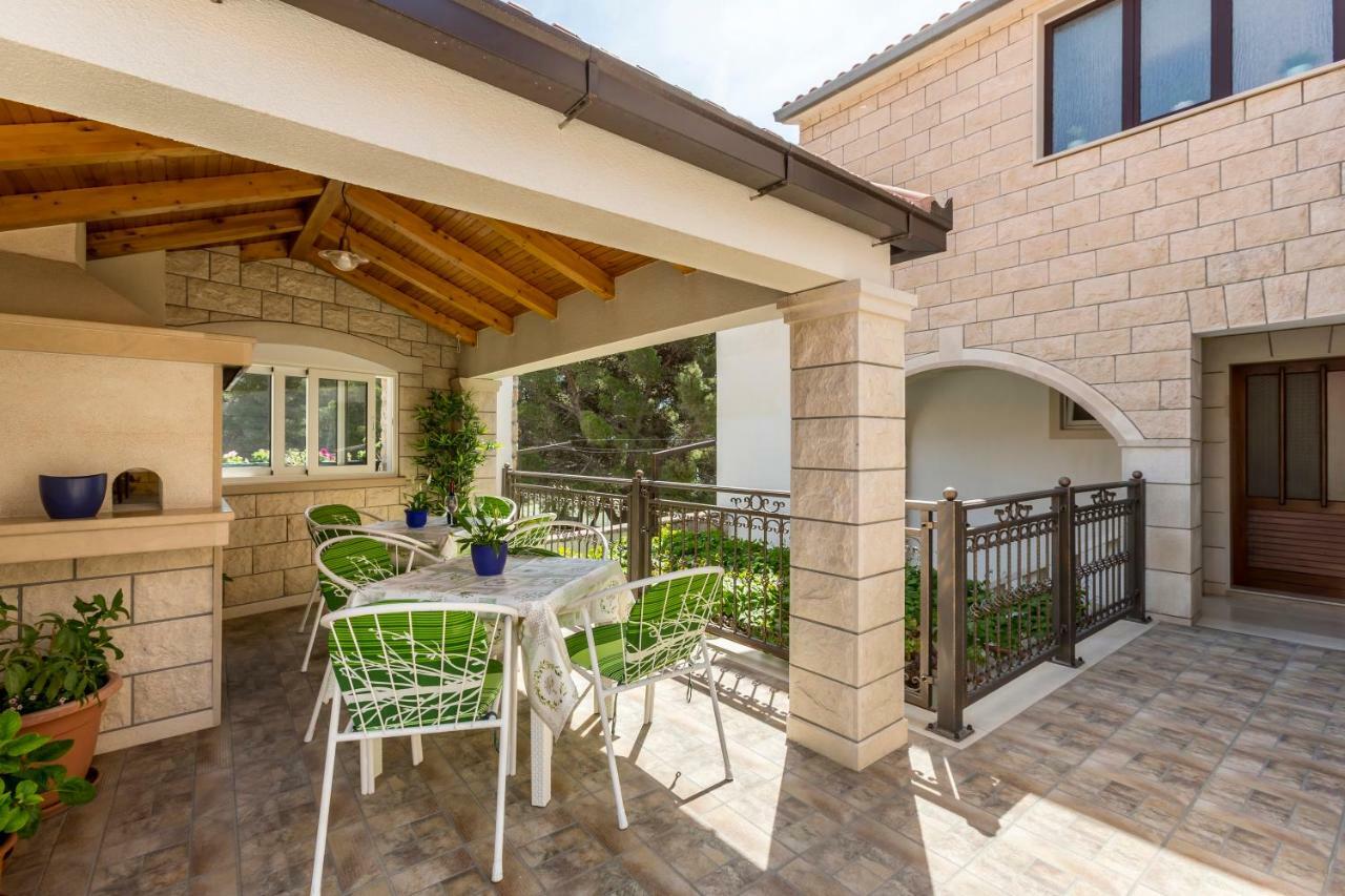 בול Apartments Petra מראה חיצוני תמונה