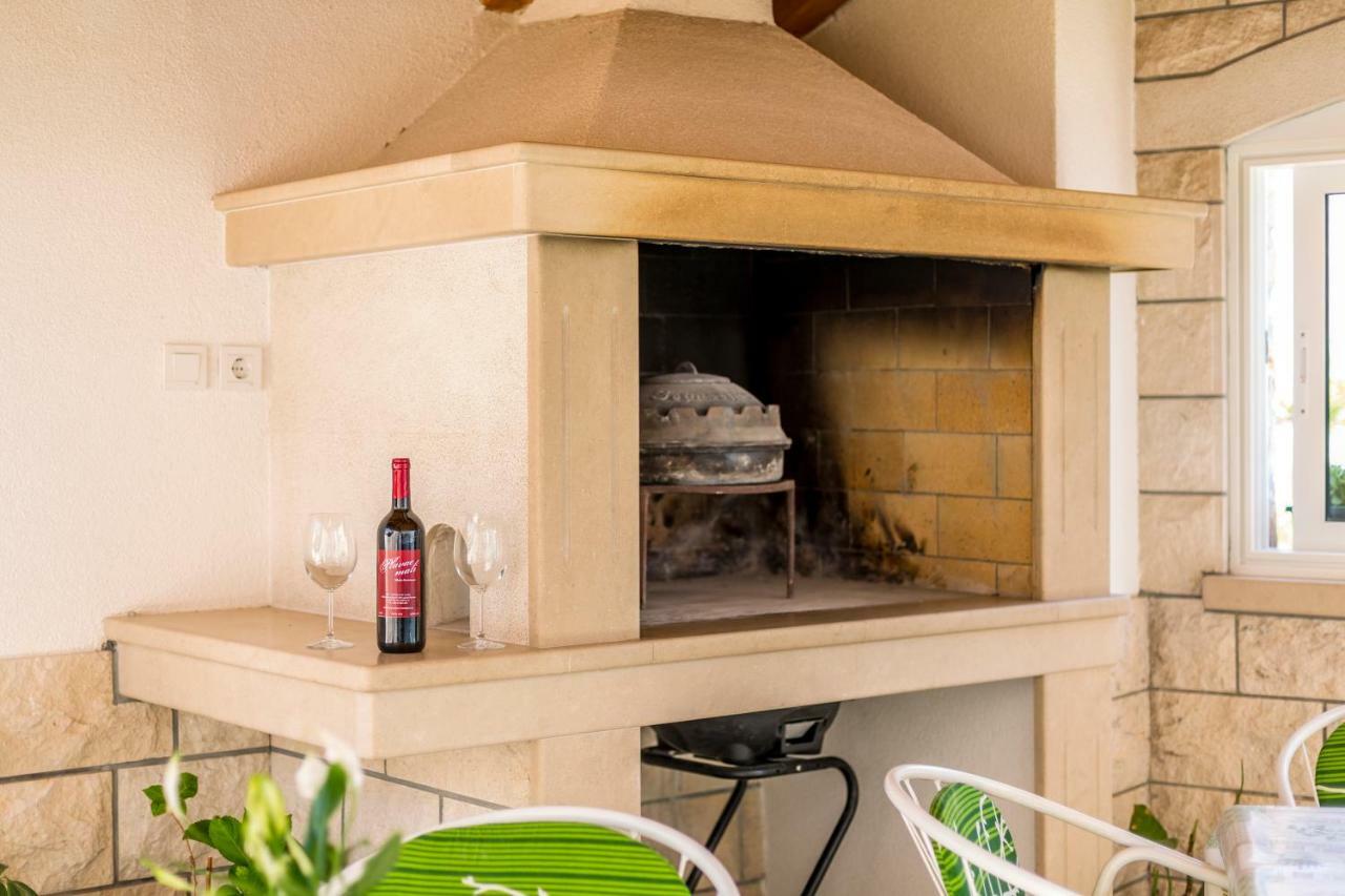 בול Apartments Petra מראה חיצוני תמונה